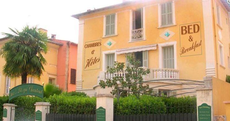 Aux 3 Lits Qui Chantent - Au Village Vence Zewnętrze zdjęcie