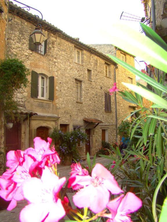 Aux 3 Lits Qui Chantent - Au Village Vence Zewnętrze zdjęcie